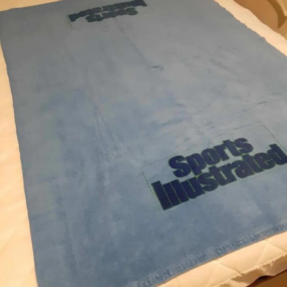 COPY - Sports Illustrated Terry Cloth Towel- Xtra Large - Blue